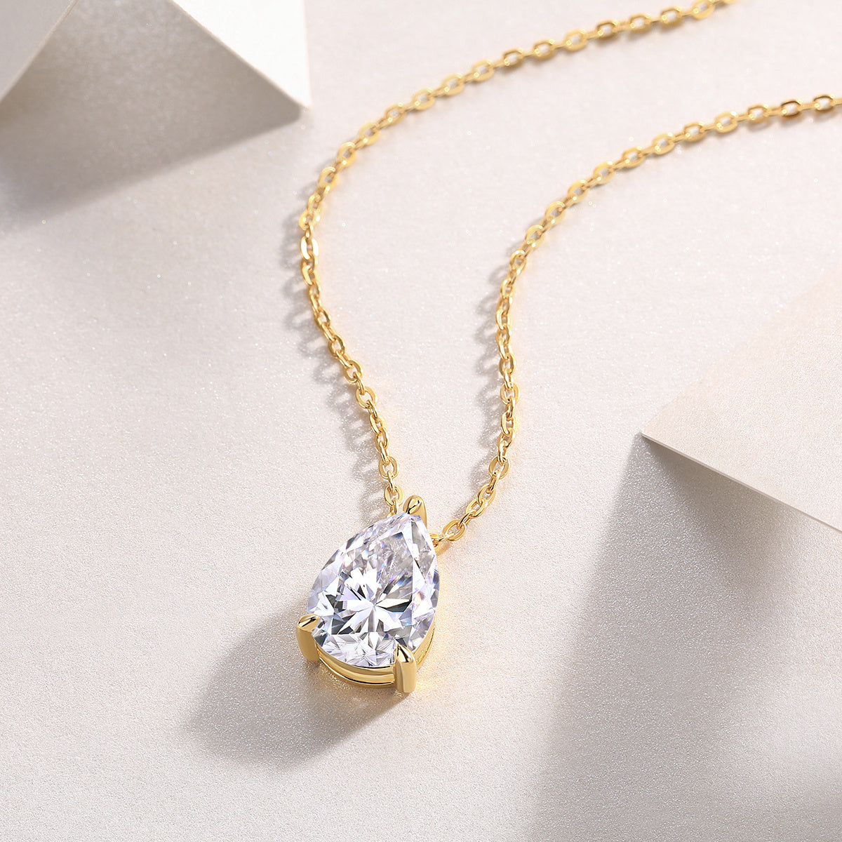 Under The Moon Necklace With Pear-shaped Moissanite S925 Sterling Silver And Gold Plating