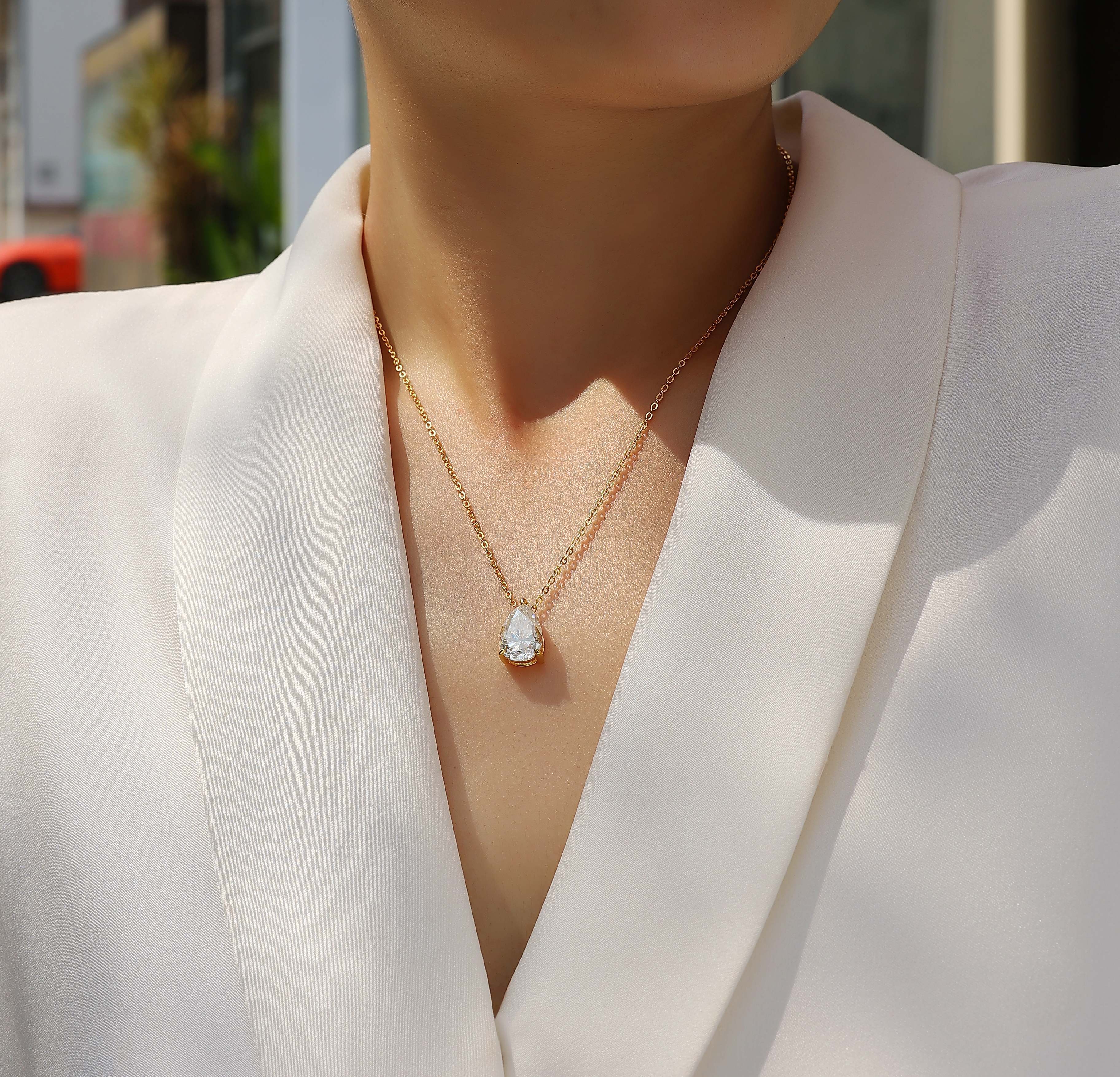 Under The Moon Necklace With Pear-shaped Moissanite S925 Sterling Silver And Gold Plating